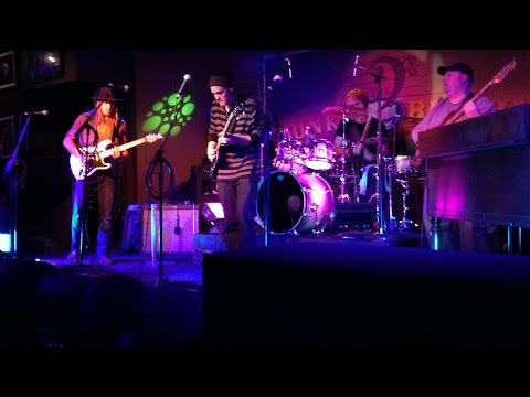 David Shelley, "I'm a Confidence Man", Funky Biscuit, Boca Raton, FL, 1/6/14