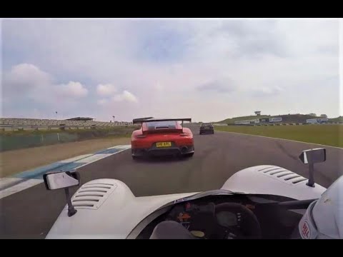 Radical PR6 vs Porsche GT2 RS (Knockhill 12-04-2019)