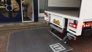 Skriňov&eacute; auto Volvo FM 340 Ge&iuml;soleerd Dak DHollandia 3000 kg | Obraz 4 - Autoline