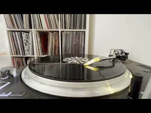 Triphase 09 - Triphase – Untitled tracks