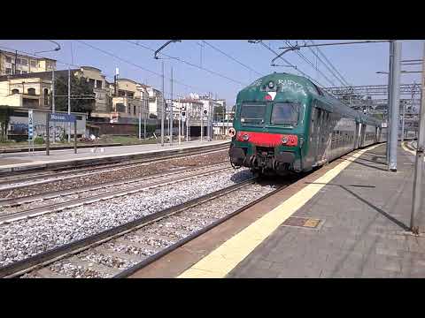 E464 551+6 2 piani Trenord - Monza 01/04/2021