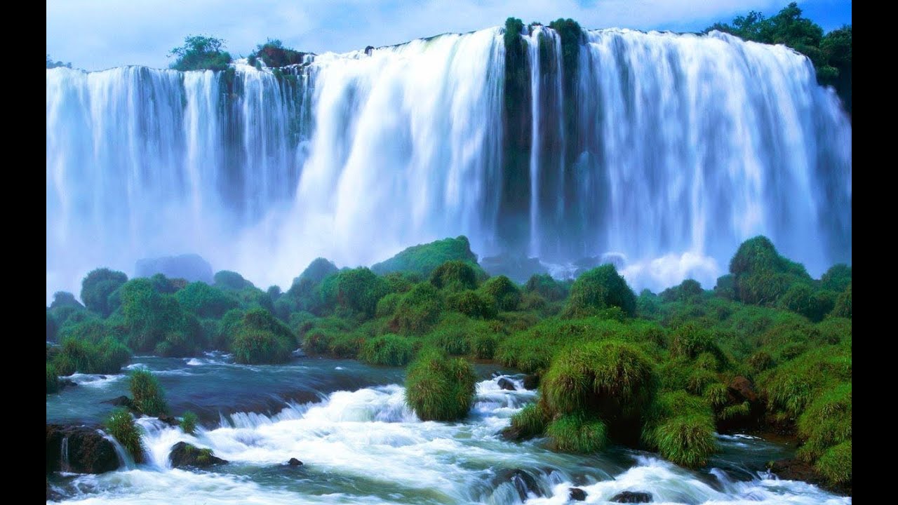The World’s Most Beautiful Waterfalls The World’s Most Beautiful Waterfalls