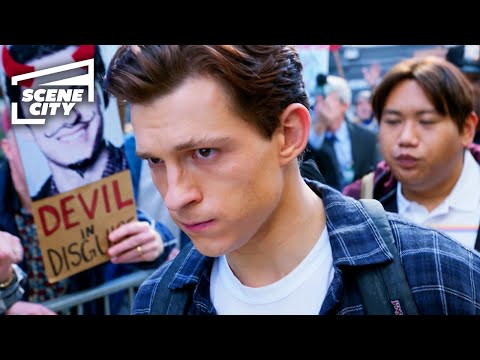 Peter Parker Goes Back to School | Spider-Man No Way Home