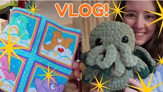 VLOG | A Little Crochet, A Little Sewing, And A Little Life 🧶🧵