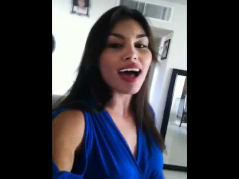 La cara bonita by Nora