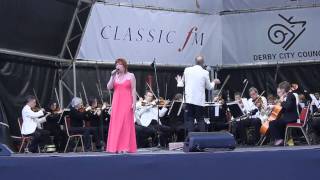 Mary Carewe with Sinfonia Viva - I Concentrate on you by Cole Porter