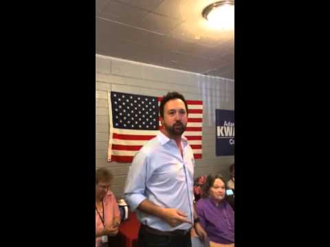 AZ-01 candidate Adam Kwasman fires up the crowd in Casa Grande