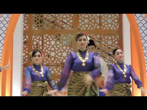 Praça da cidade de Johor Bahru, Malásia @jbcitysquare8928 @JohorBahruMalaysia-com