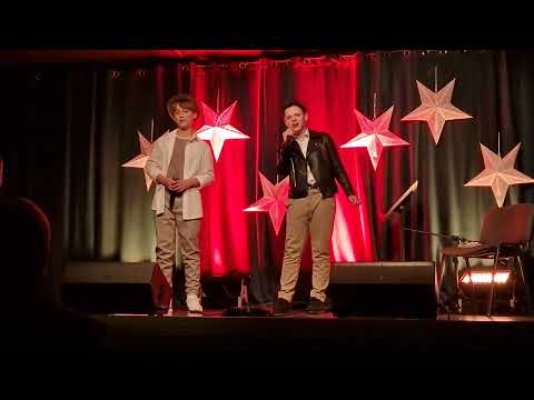 Miłosz Krysiak, lat 12, Eryk Kucharski lat 14, wychowankowie MDK Stargard,  "Dziwny jest ten świat"