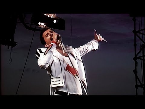 Videoclip de Action This Day (Live At Milton Keynes Bowl / June 1982) — Queen