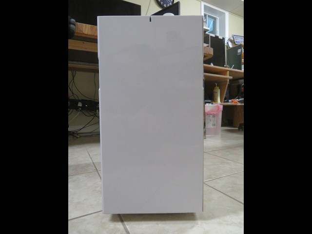 Fractal Design Define R5 Computer Case (White, solid panel) in System Components in St. Catharines
