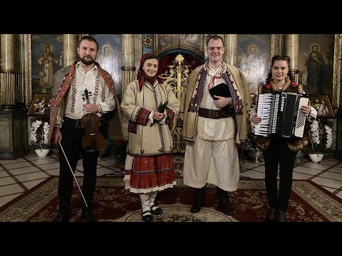 Andrei Dem, Roxana Tîrb, Alexandra Tîrb şi Radu Tîrb - Noi, în sara de Crăciun (COLINDA 2020)