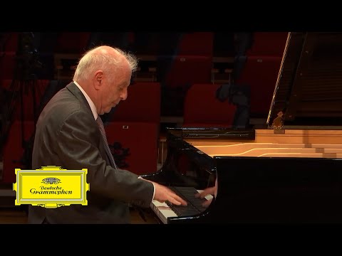 Daniel Barenboim – Chopin: Étude Op. 25 No.1 in A flat Major (Live from Pierre Boulez Saal, 2020)