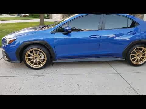 Subaru WRX 2022 | Gold Wheels