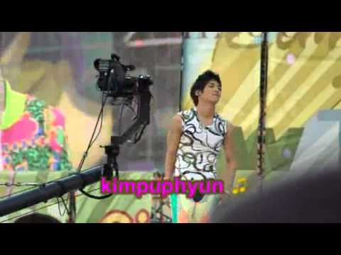 [Fancam] 100821 SHINee Stand By Me @ SMTOWN Jonghyun focus