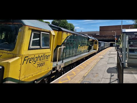 Class 70 - No.70001 Freightliner - Walsall to Downlow trailing 600 tonnes of Building Materials