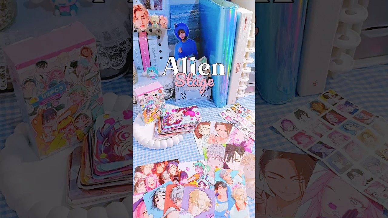 Unboxing Alien Stage Photocards #alienstage #photocards #unboxing