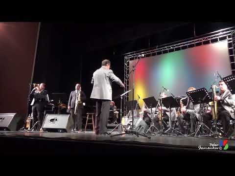 Mihail Yosifov, Velislav Stoianov & Big Band Ruse - Round Midnight