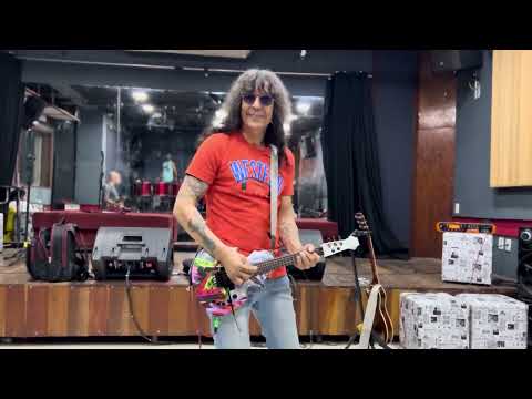 Luiz Caldas - A Dança do Tempo (Armandinho Macêdo)