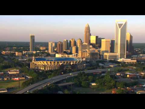 Johnny Knoxville    BAD GRANDPA    Trailer