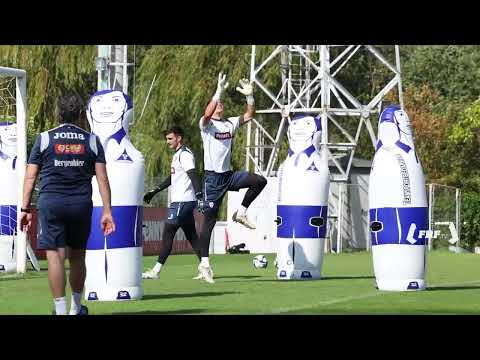 Antrenament dedicat portarilor naționalei înaintea meciurilor din septembrie