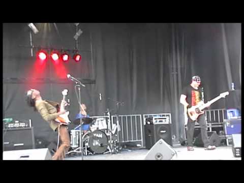 Wild T and the Spirit-Love Crazy-Calabogie Bluesfest 2011