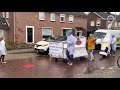 Een carnavalsoptocht met maar één groep