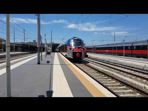 Treno Regionale Pop ETR 104 051 Regionale 22106 Reggio di Calabria Centrale-Cosenza