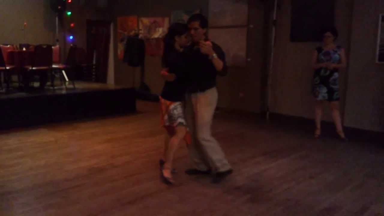 Argentine Tango:Ana Padron & Diego Blanco - class