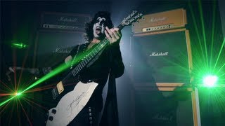 Video thumbnail for Kramer Gene Simmons Axe Guitar | CME Vintage Demo | Joel Bauman by Chicago Music Exchange