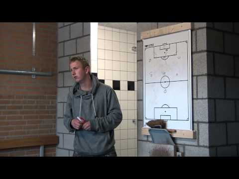 Kolping Boys E2 - Kolping Boys E4 seizoen 2012-2013 deel 1