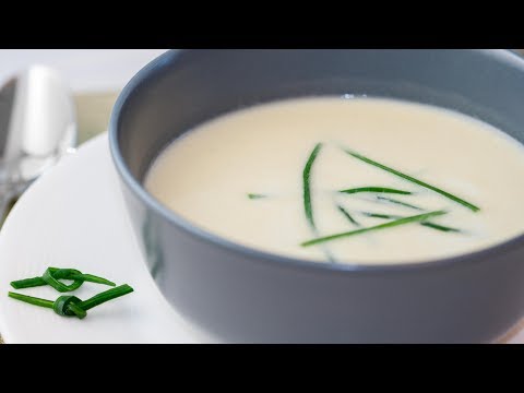 Vichyssoise Cream Soup Recipe - Cold Potato Leek Soup