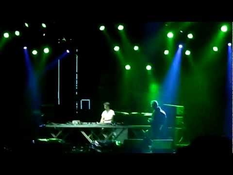 @Bruno Barudi - live in XxXperience 15 anos - Save The World (Swedish House Mafia)