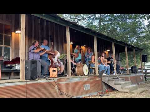 Amy Helm - Wide River to Cross - Oct. 23, 2021