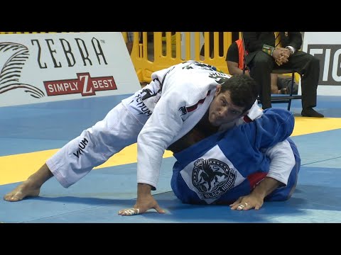 Rodolfo Vieira v Leo Nogueira / World Championship 2014