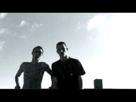 Sarkmen y El Frodo - Matando al coco - MalagaMadrid 2010