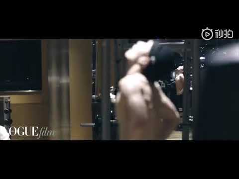 #Lay #LayZhang #ExoLay #张艺兴 Lay x VOGUE Workout constantly