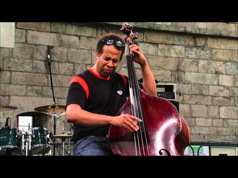 Stanley Clarke - Bass Folk Song - 8/10/2003 - Newport Jazz Festival (Official)