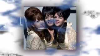 The Ronettes -  Walking In The Rain