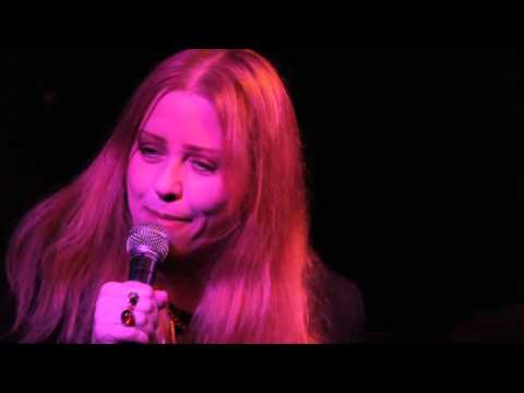 Bebe Buell with Cheetah Chrome performs 