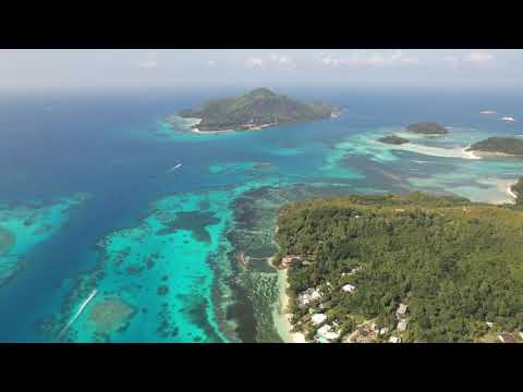 L'Habitation Cerf Island 2022 AeriaLog DJI Air2s Drone
