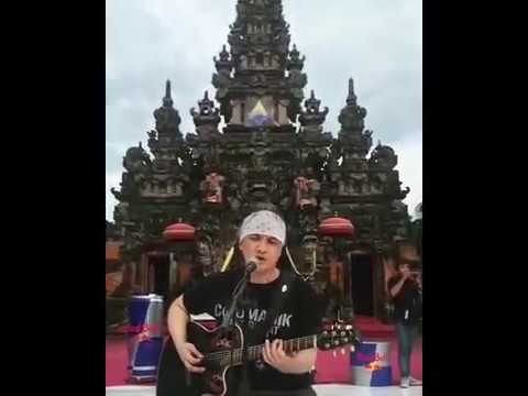 che cupumanik - jiwa yang berani ( live in bali )