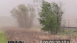 preview picture of video '5/11/2004 Dust Storm Video'