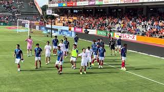清水vs横浜FM　横浜FMの選手達が試合後サポーターに挨拶