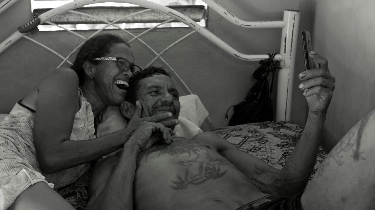 Assonnati sui caldi ginocchi – trailer | IFFR 2025