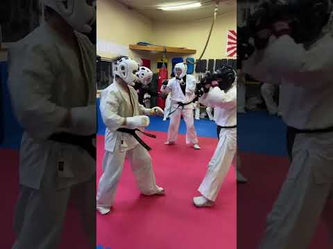 ビジネスマンクラスMMAスパーリング #武道塾 #空手 #karate #総合格闘技 #martialarts
