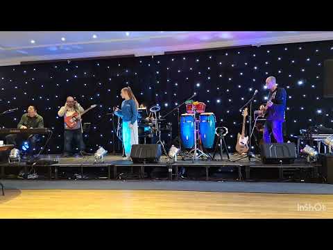 @THE RHYTHM ADDICTS READY TO DANCE MEDLEY / man I feel like a women/ I will survive