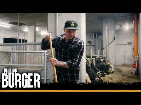 Philipp Burger - Im Takt der Stallarbeit...und auch Freunde können Knechte sein [DOKU]
