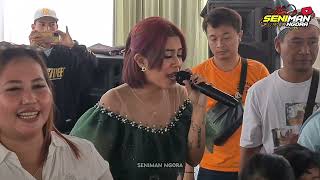 Download lagu ADE ASTRID - SIKRIBO MEDLEY DOMBA KURING || CUTA NADA (LIVE GALUMPIT) mp3 Download lagu ADE ASTRID - SIKRIBO MEDLEY DOMBA KURING || CUTA NADA (LIVE GALUMPIT) mp3