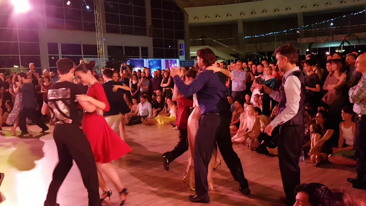 Performance of Ivan Terrazas y Sara Grdan #5